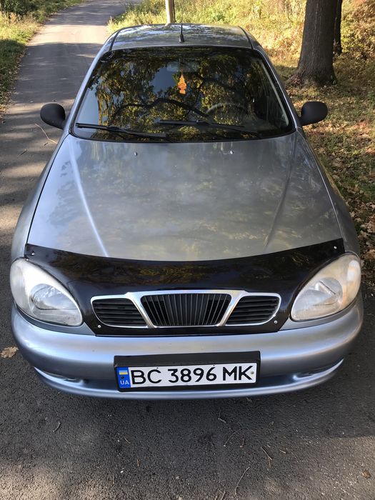 Автомобіль Заз Део Сенс