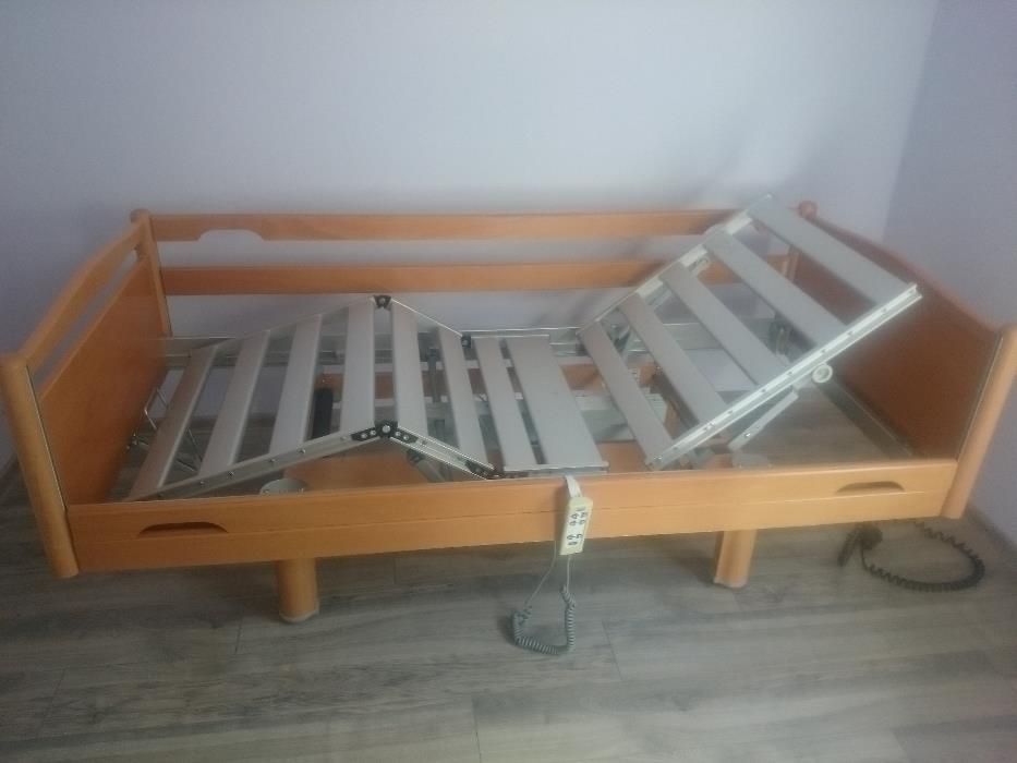Łóżko z pilotem - łóżko rehailitacyjne + materac piankowy w poszewce