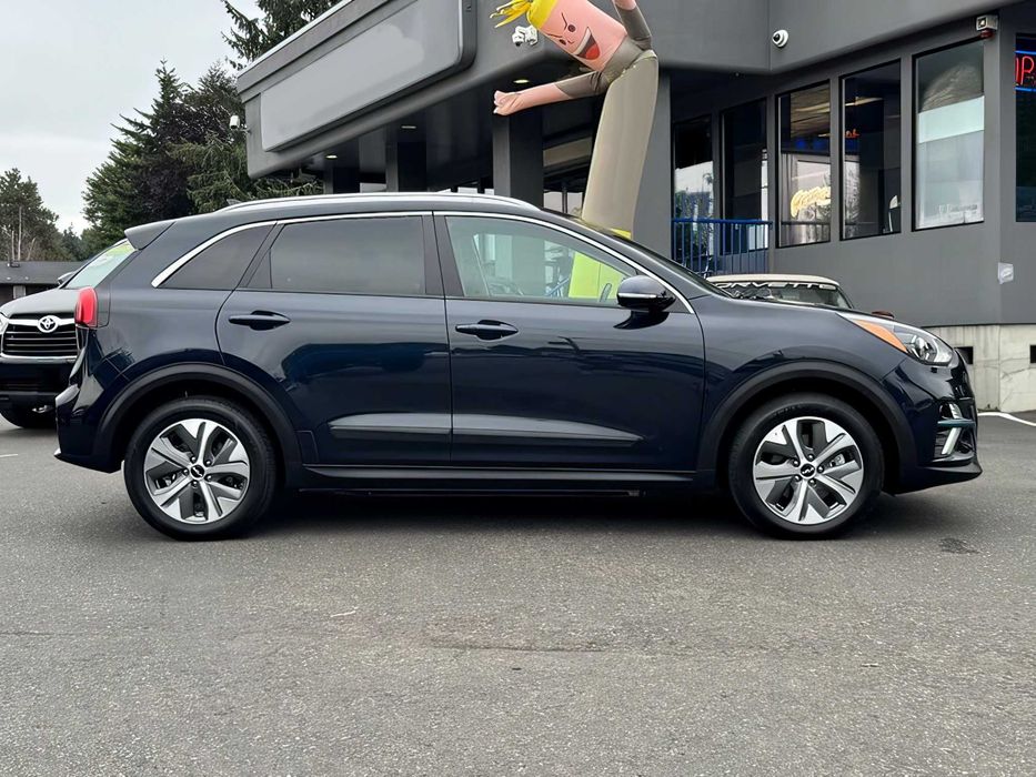Kia Niro      2022