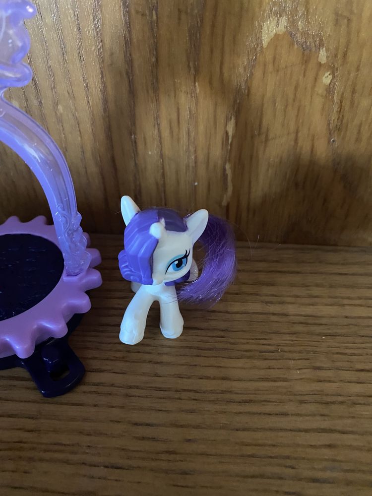 My little Ponei