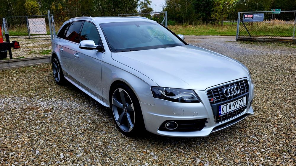 Audi S4 3.0 V6 Benzyna 333KM 4x4 quattro  Climatronik Nawiga B&O Radar