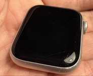 apple watch SE 40mm silver