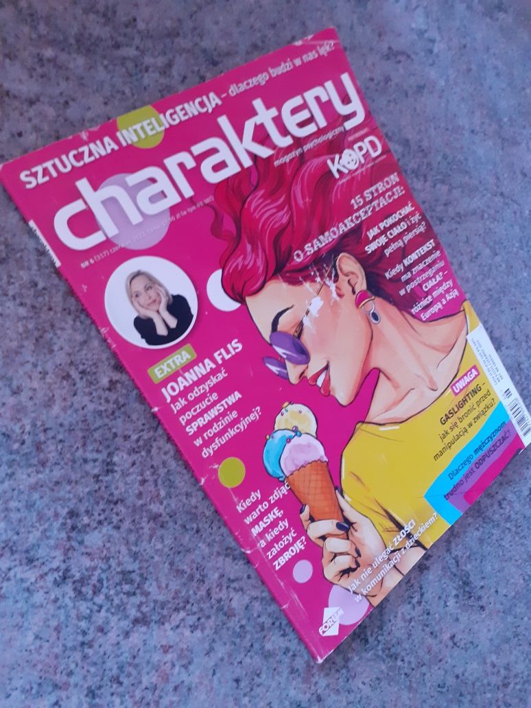 Czasopismo Charaktery numery  8,10/2022 + 2,6,7-8/2023 ZESTAW 5 sztuk