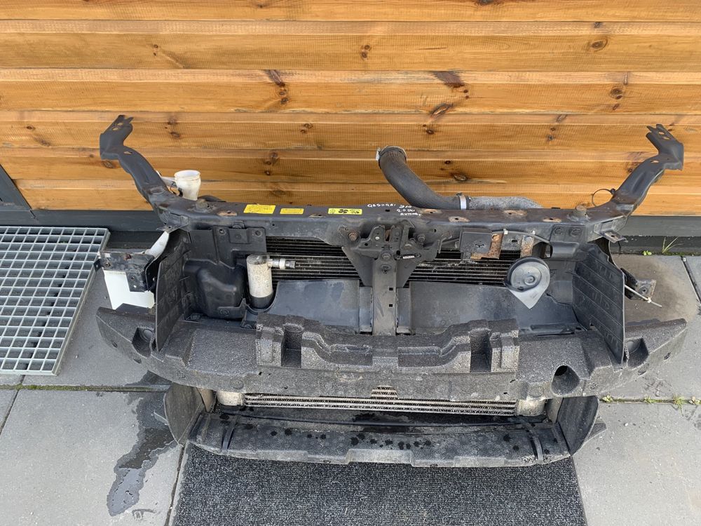 Nissan Qashqai J10 2.0 DCI pas przedni kompletny wzmocnienie chłodnice