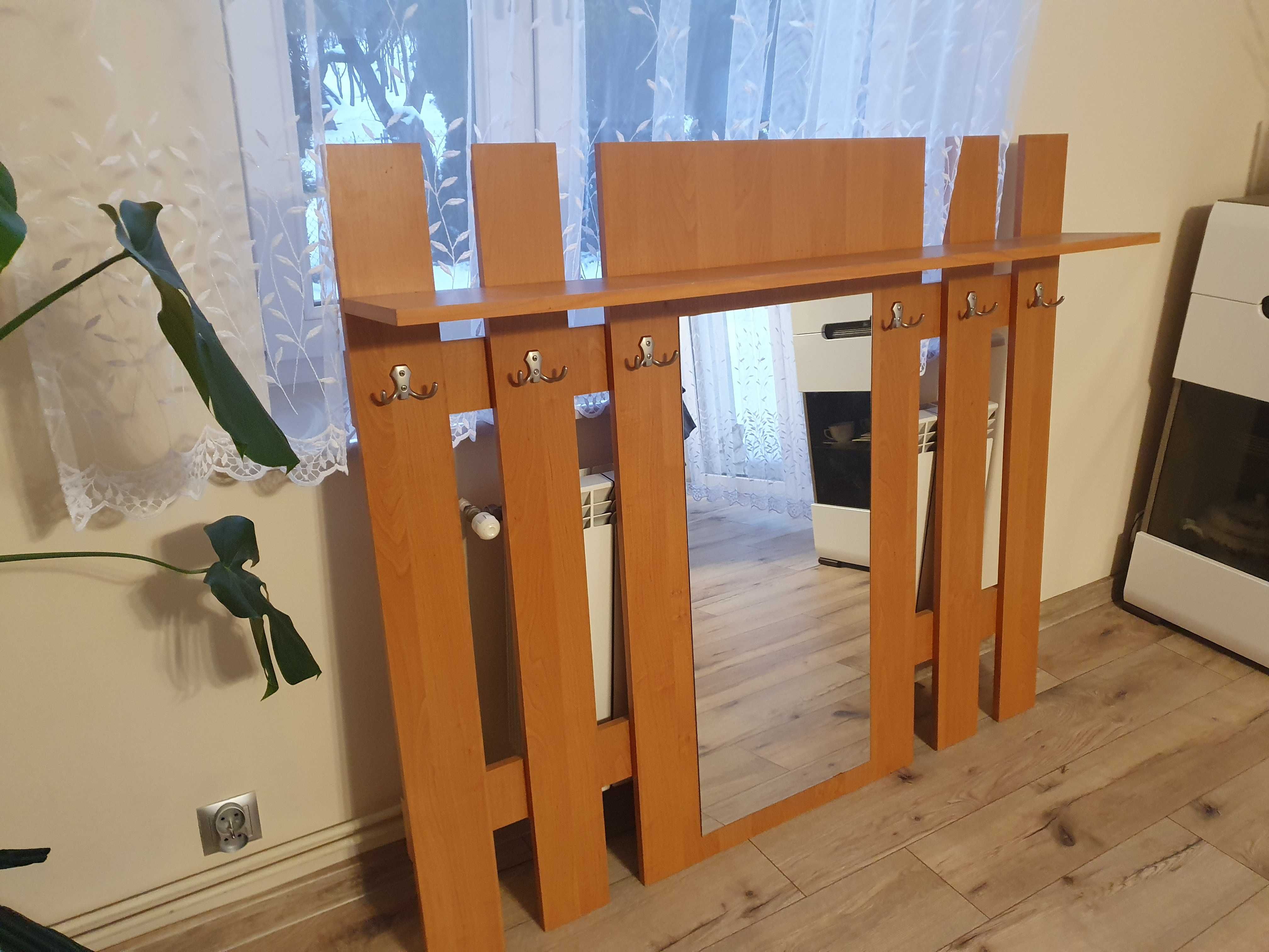 Wieszak z półką i lustrem