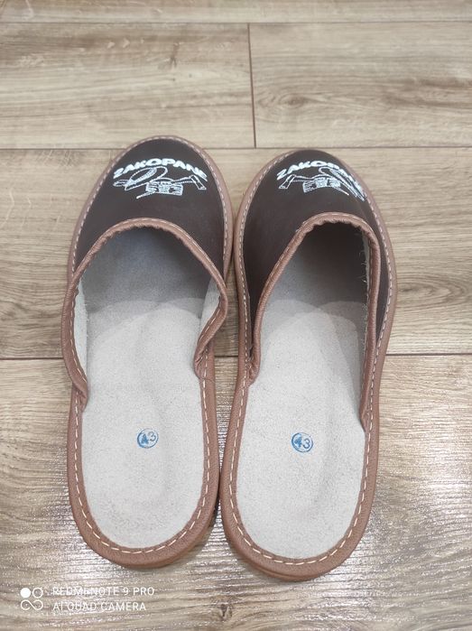 Kapcie skórzane z Zakopanego