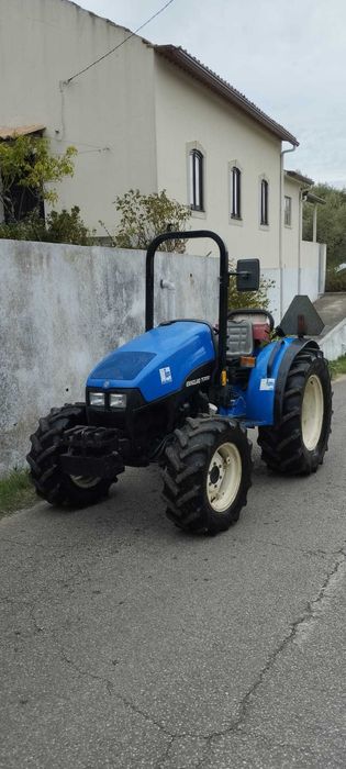 Trator New holland 50 cv
