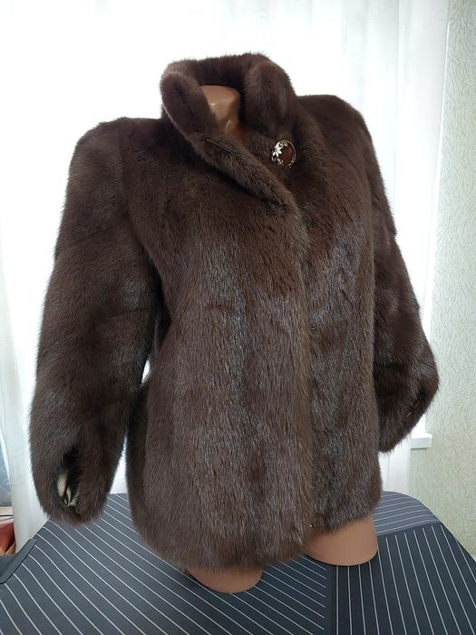 Шуба з натуральної норки
