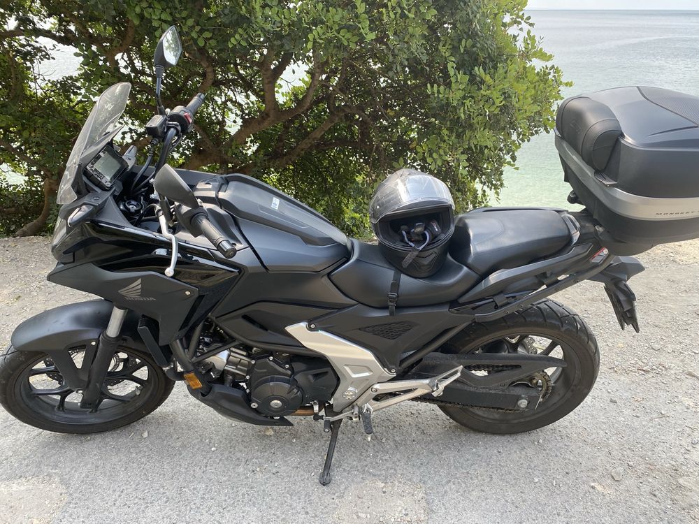 Honda NC 750 x .