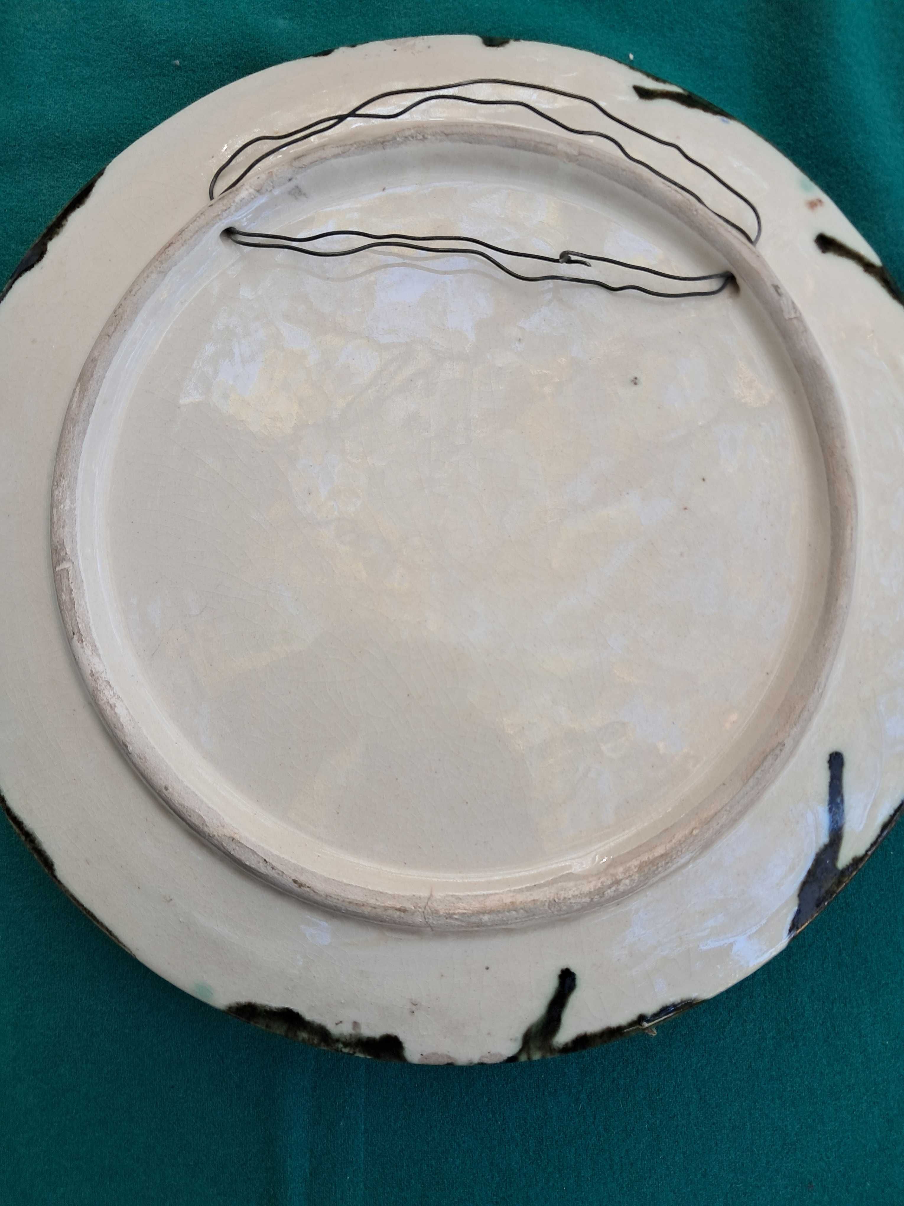 Prato ceramica das C.Rainha