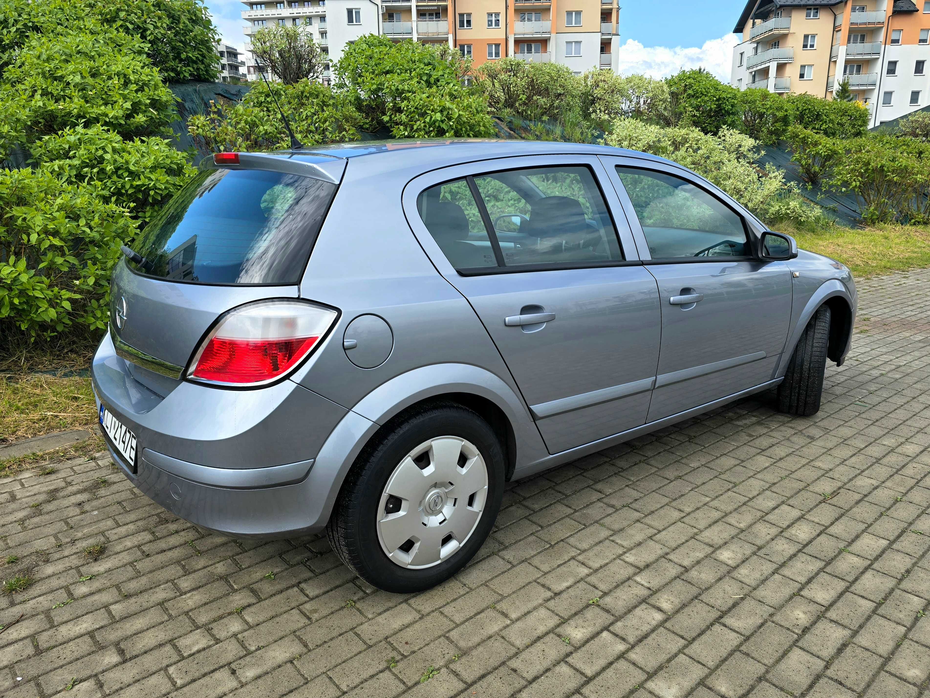 Opel Astra H 1.4*benzyna*zadbany*niski przebieg*199tys*bez rdzy!