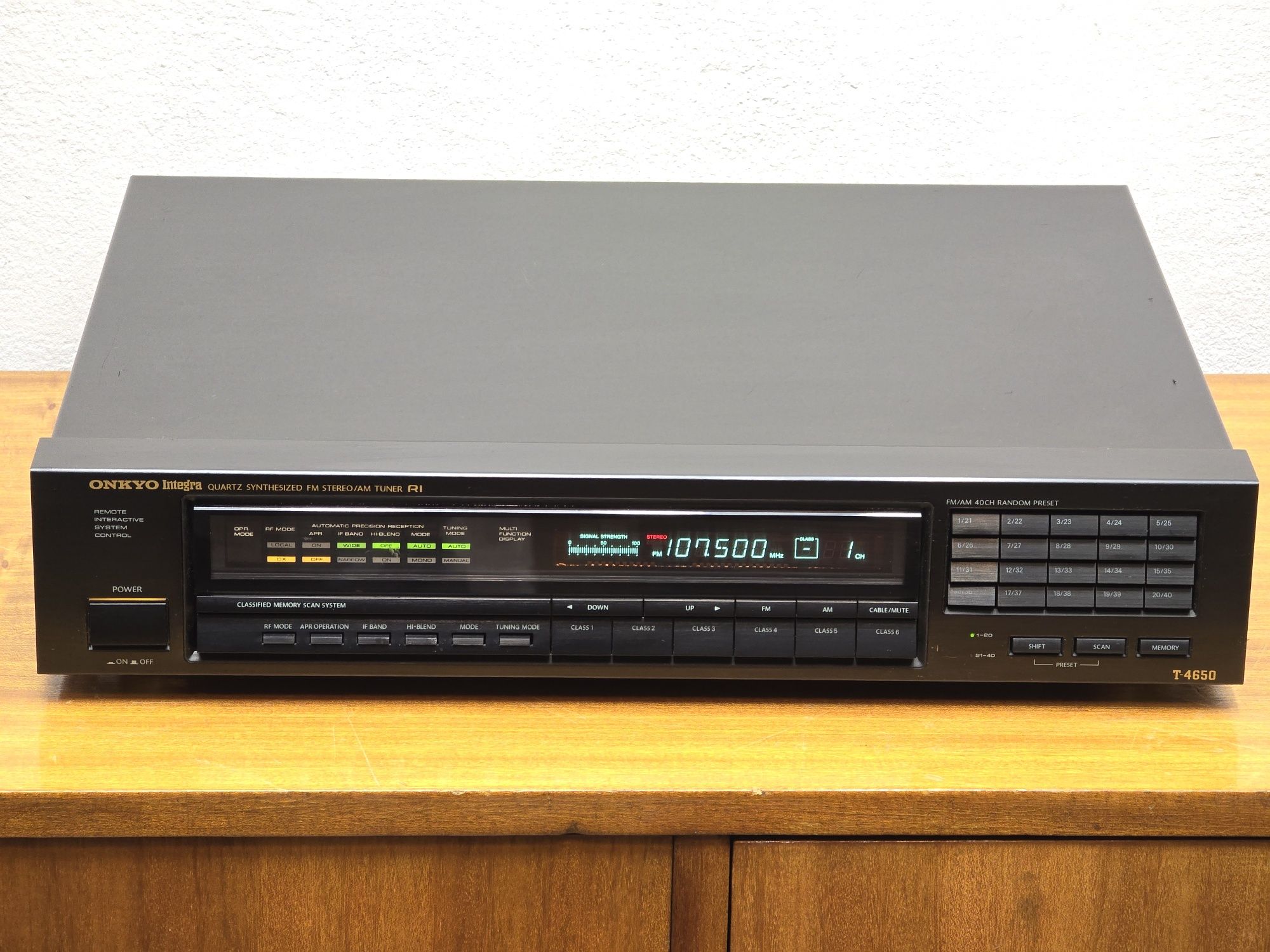 Onkyo T 4650 Tuner Radiowy Topowy FM ŁADNY DOBÓR AUDIO