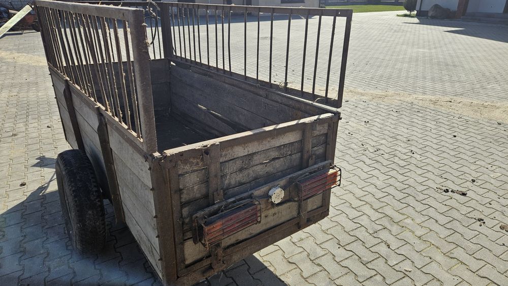 wózek kibitka dwukołówka przyczepka lekka do traktora