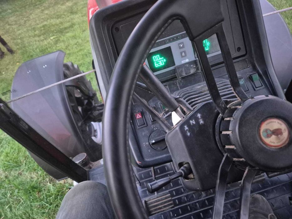 Case 5130 Powershift.