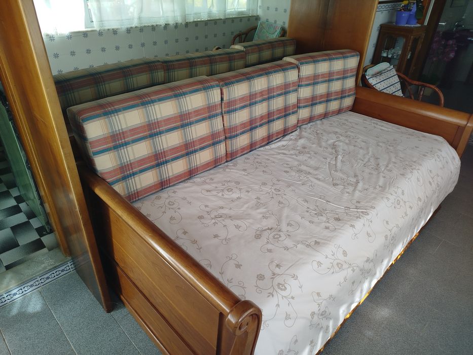 Quarto Estúdio de Solteiro c/ Espelho