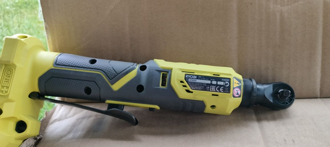 RYOBI Grzechotka 1/4 Klucz zapadkowy 18V R18RW2