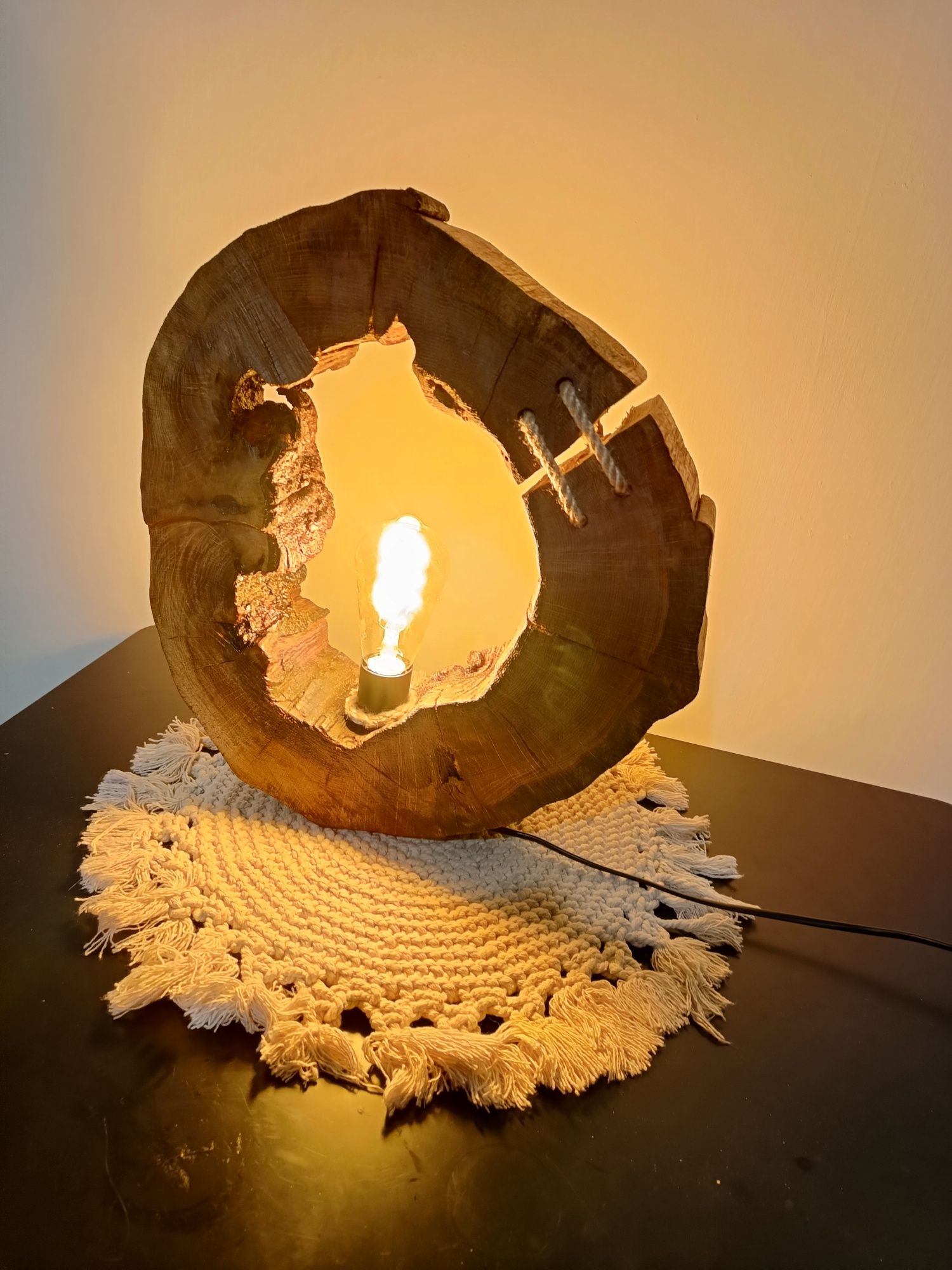 Lampa vintage dębowa