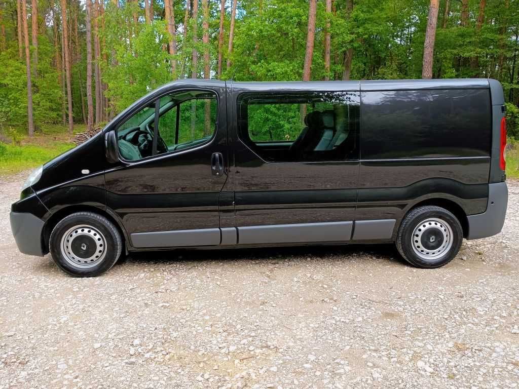 Trafic 2,0 DCI 115KM Dubel Kabina Brygadówka Klima Long Zarejestrowany