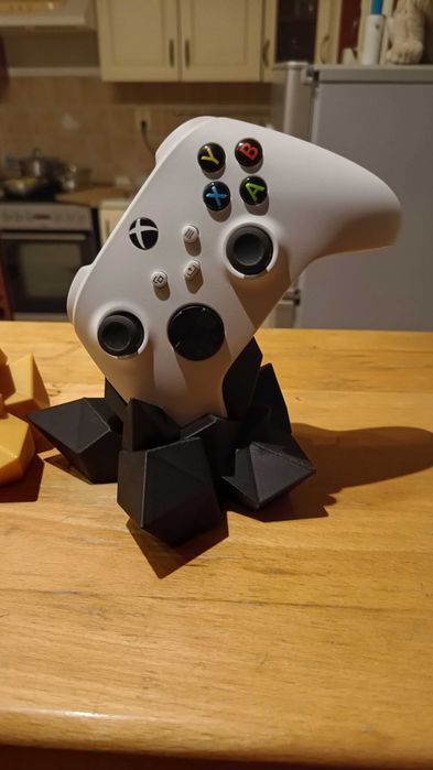 XBox Crystal – podstawka na kontroler pada w formie kryształów