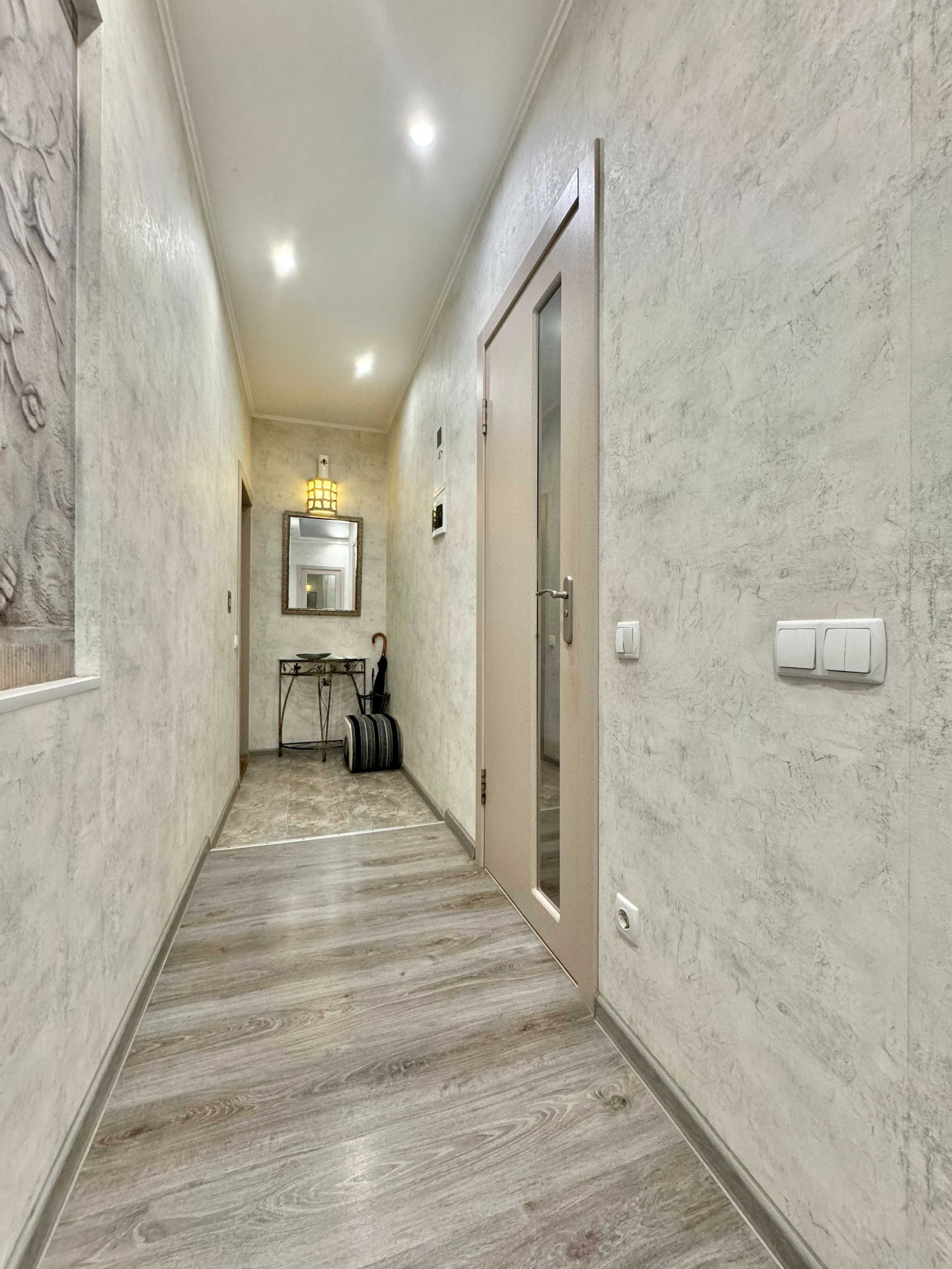 ApartPoltava Затишна студія біля театру Гоголя ПАНОРАМА,банк. ЧЕК