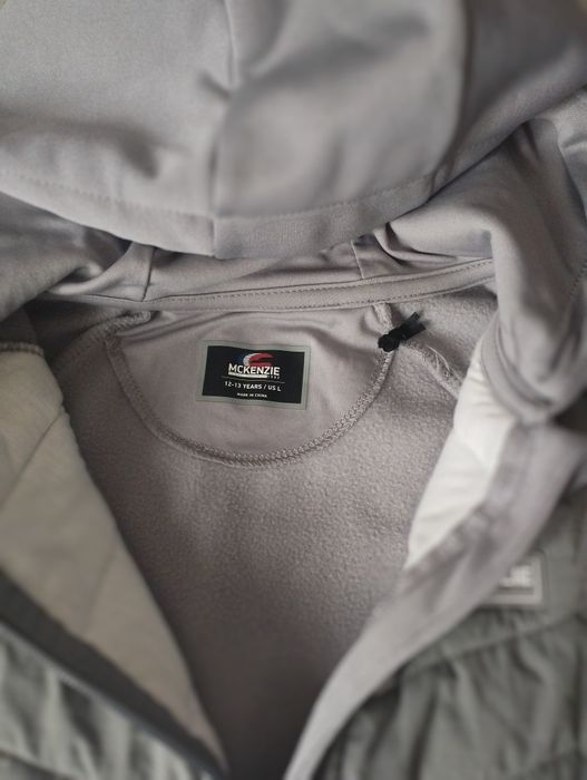 Светр спортивний McKenzie