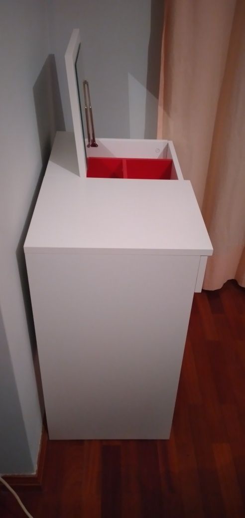 Tocador Ikea branco