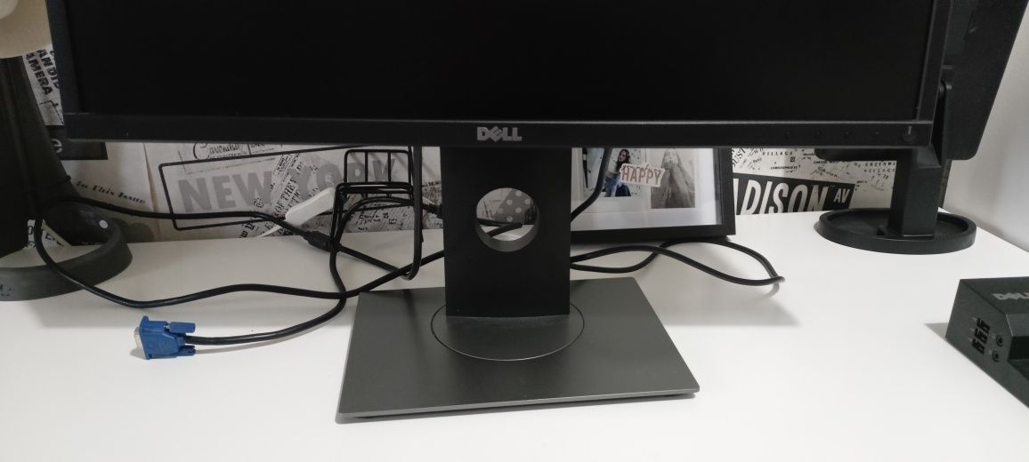 Monitor Dell P2317H 23" FULL HD + Stacja dokująca DELL