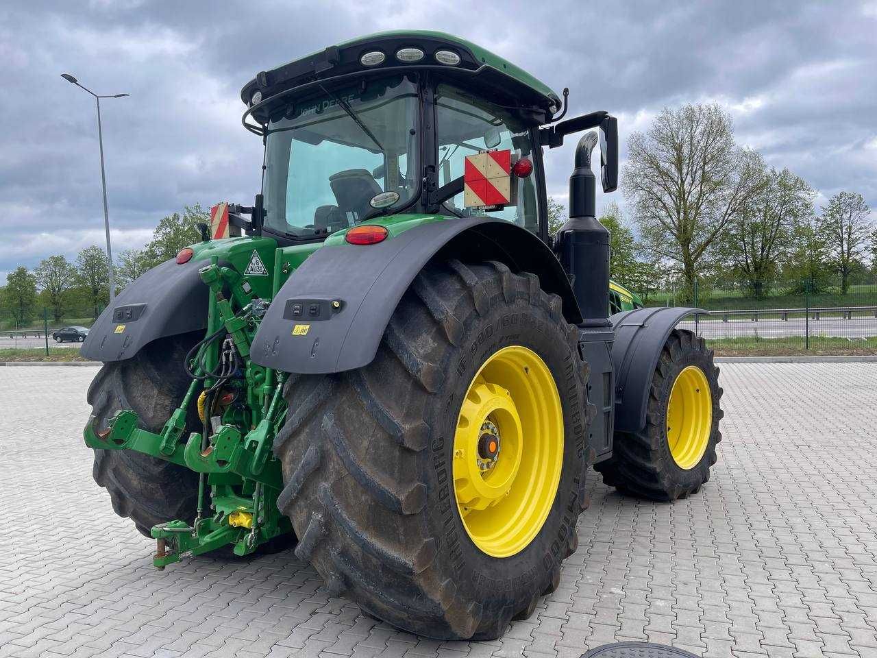 Трактор John Deere 8400R 2019