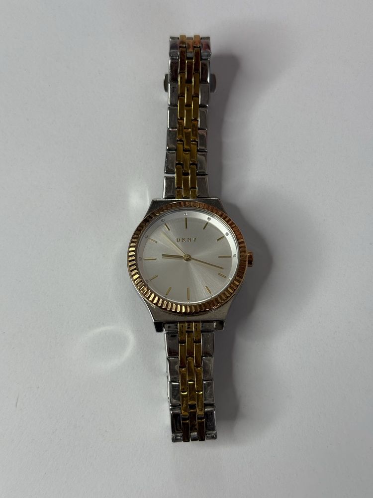 Часи DKNY NY-2980