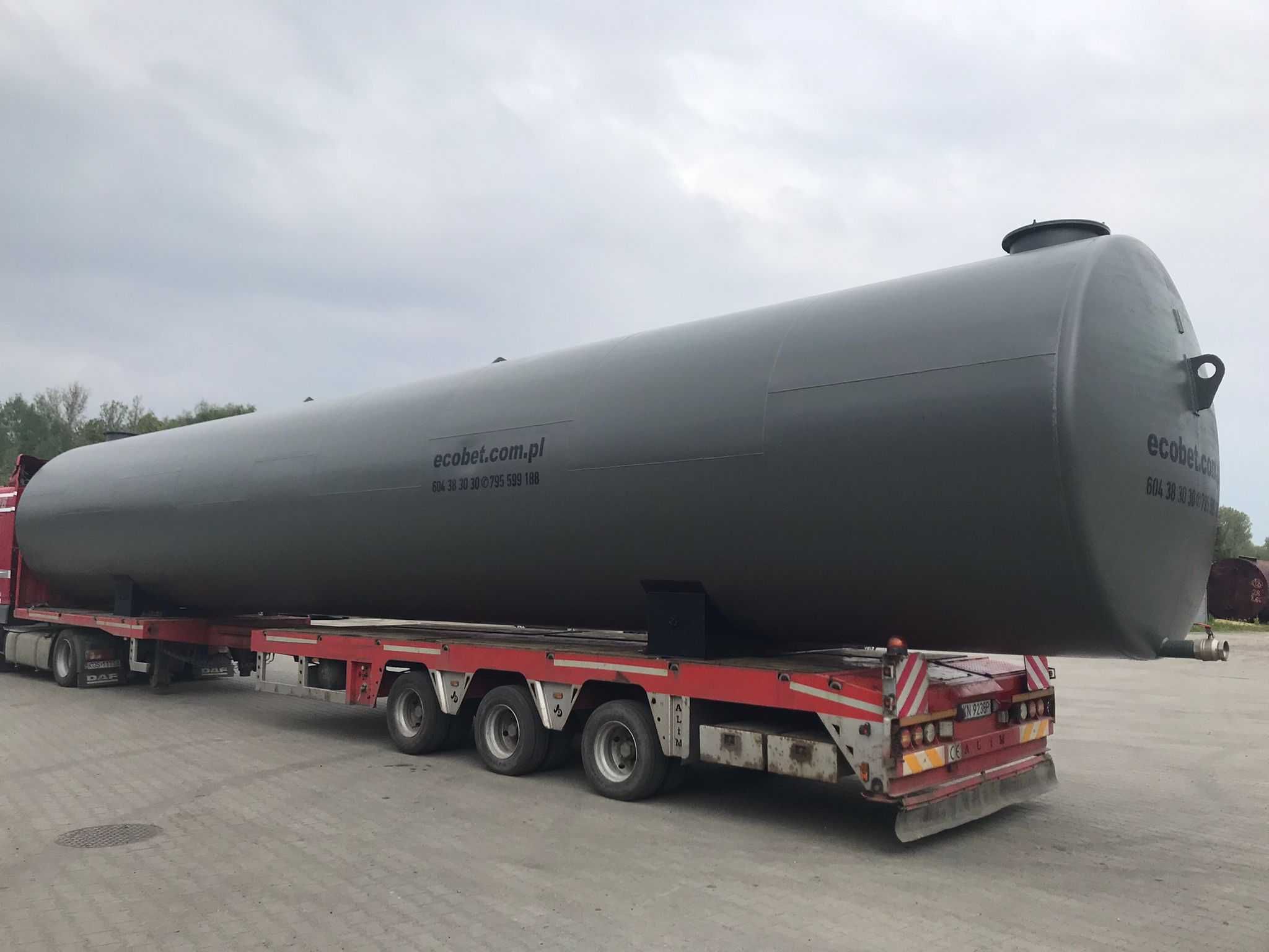 Zbiornik stalowy na wodę pitną PZH 100 000l- 100m3- atest PZH 100000l
