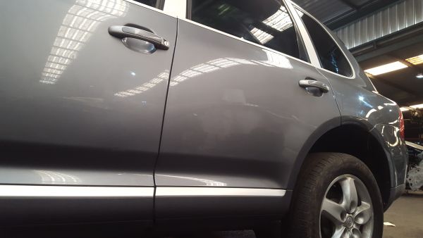 Porta trás esquerda PORSCHE Cayenne (9PA)