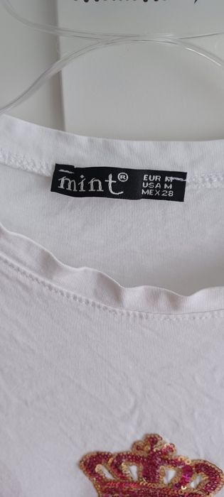 Tshirt biały z koronami r M