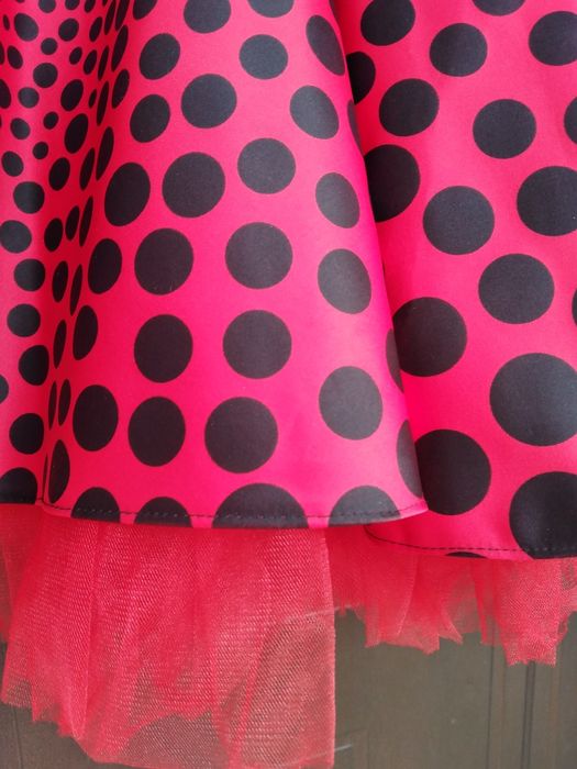 Пишна святкова сукня