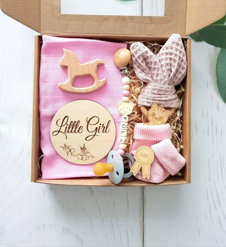 Gift Box Baby prezent dla przyszłej mamy baby shower wyprawka