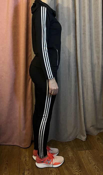 Новий жіночий спортивний костюм adidas, розмір S