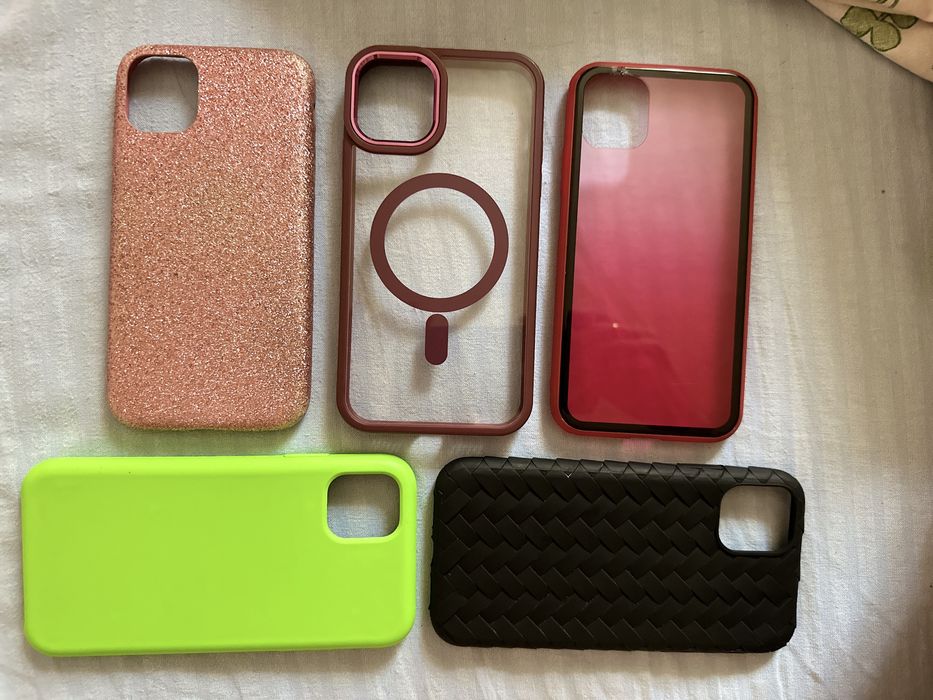 Чохли для Iphone 11