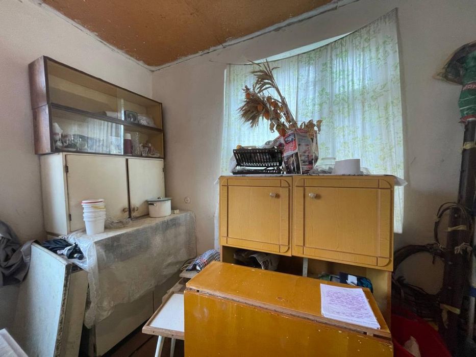 Продаж дачі,ділянка 9 соток,біля лісу,15 хв від Львова. с.Дібрівки