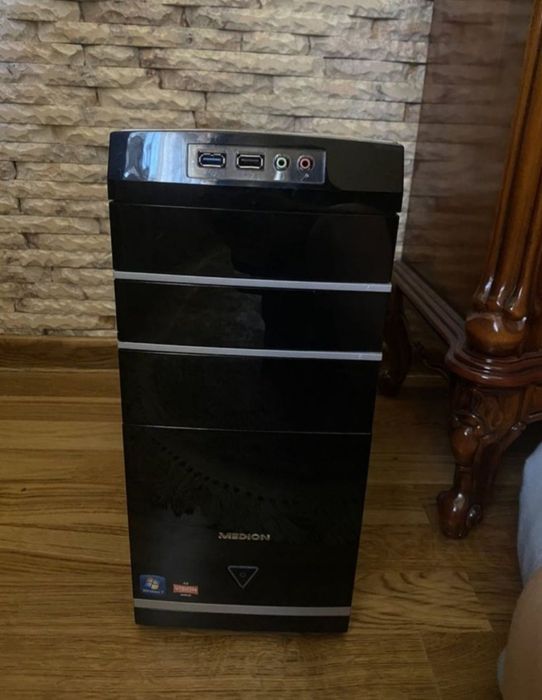 Продам рабочий компьютер