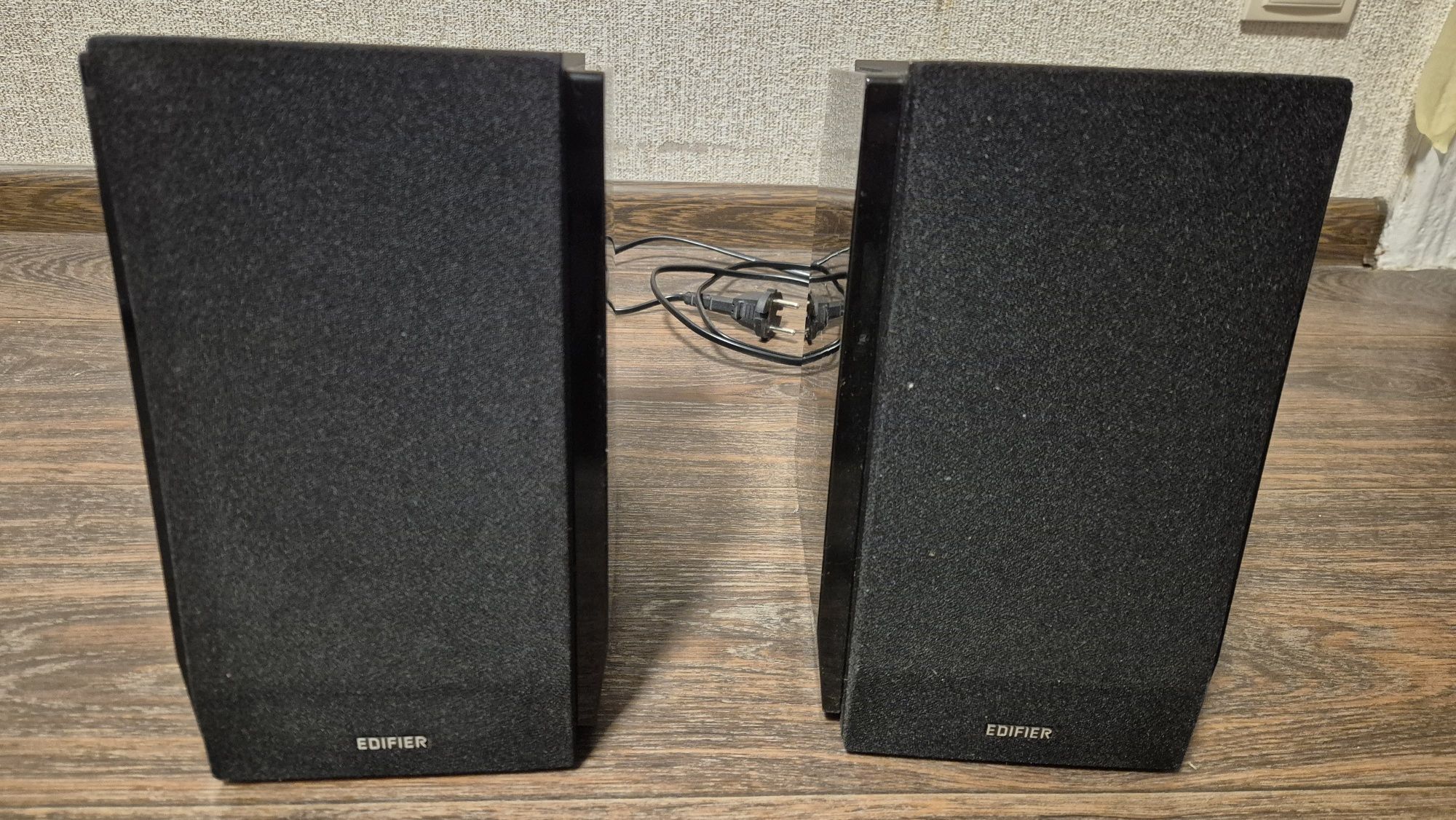 Акустика EDIFIER 1850 DB