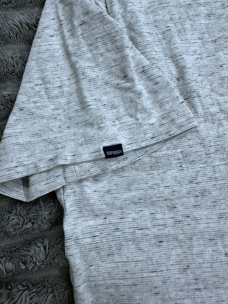 Нова футболка SuperDry чоловіча М