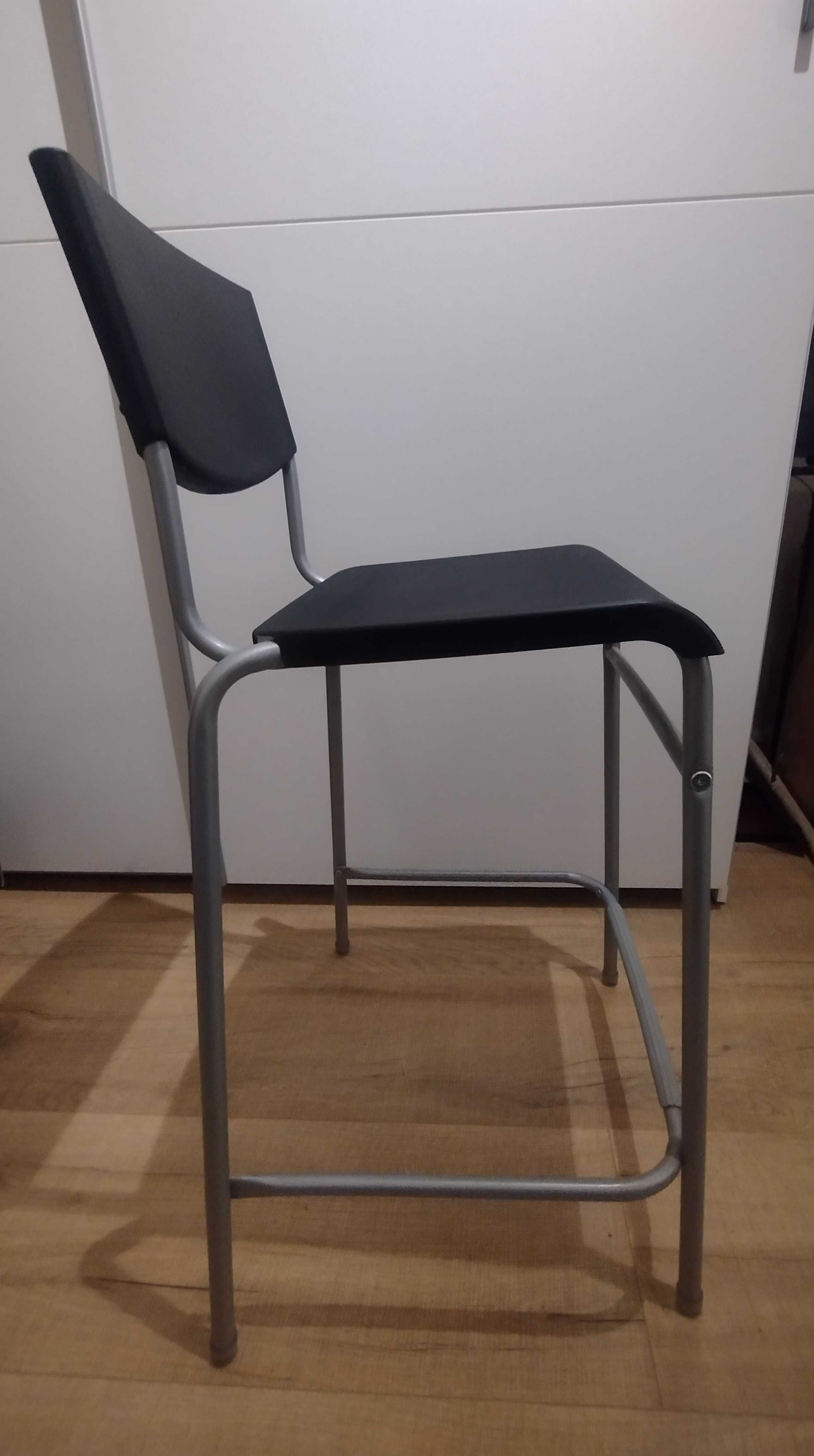 2 krzesła wysokie  oparciem Ikea  Stig