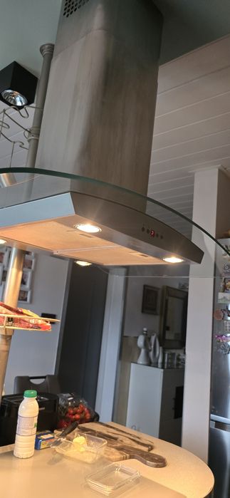 Pochłaniacz kuchenny wyspowy sufitowy