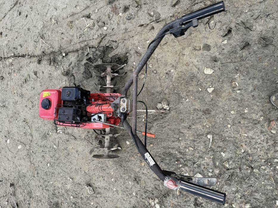 Motoenxada tratorinha motocultivador trator