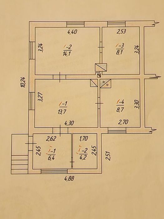 Продам  1/2 дома в западной части Украины
