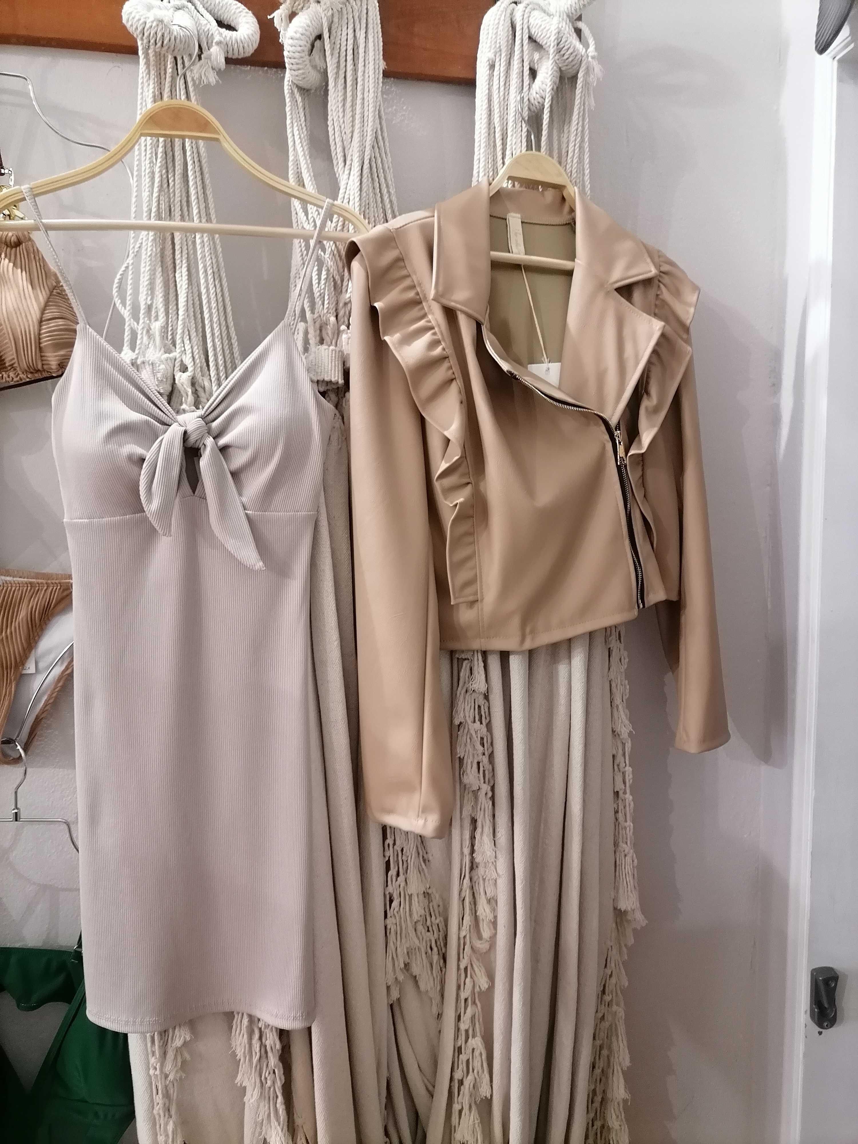 Vestidos novos senhora
