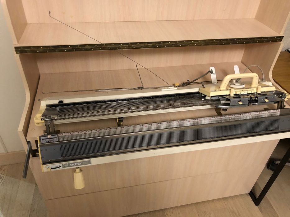 Вязальна машина Brother KH-970