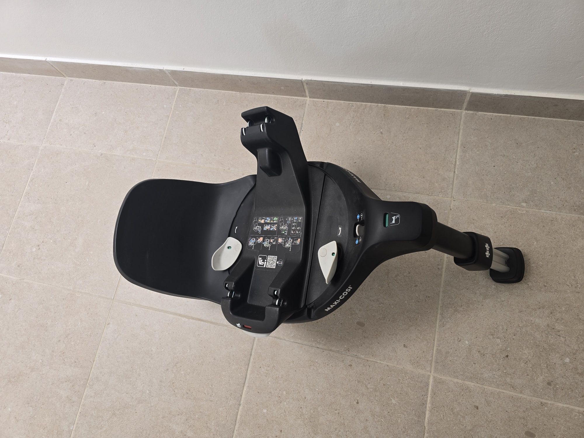 Ovinho e Isofix Maxicosi