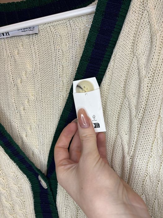 Гарний кардиган від zara