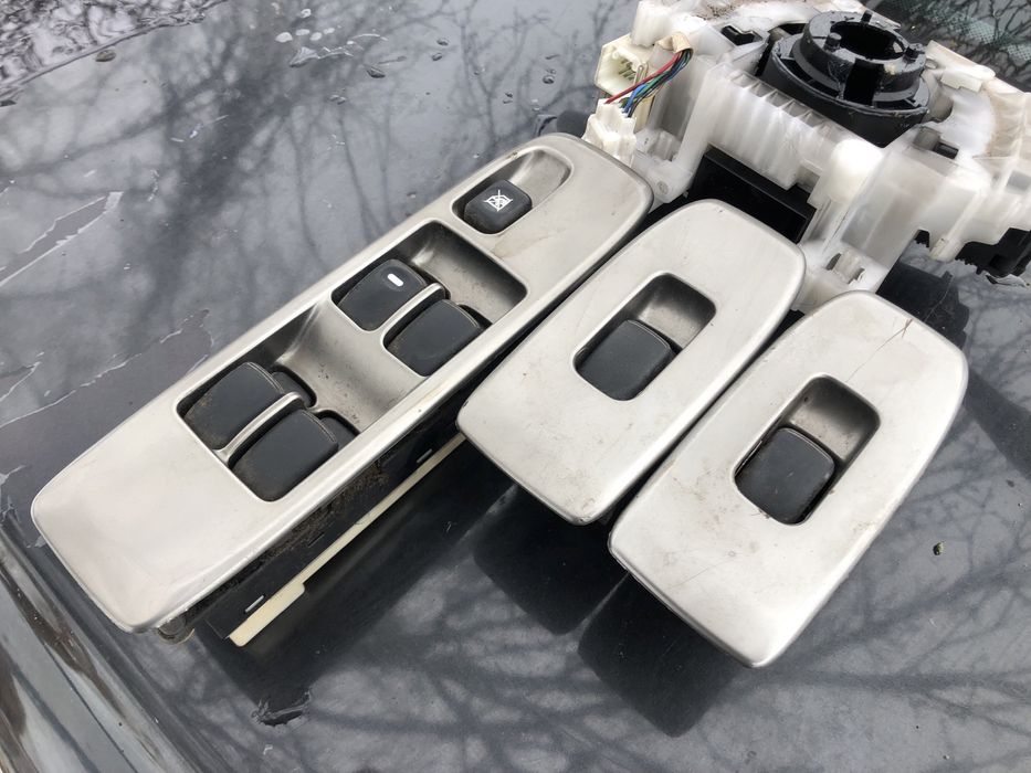 Переключатель поворотов кнопки стеклоподъемников Pajero Wagon 3