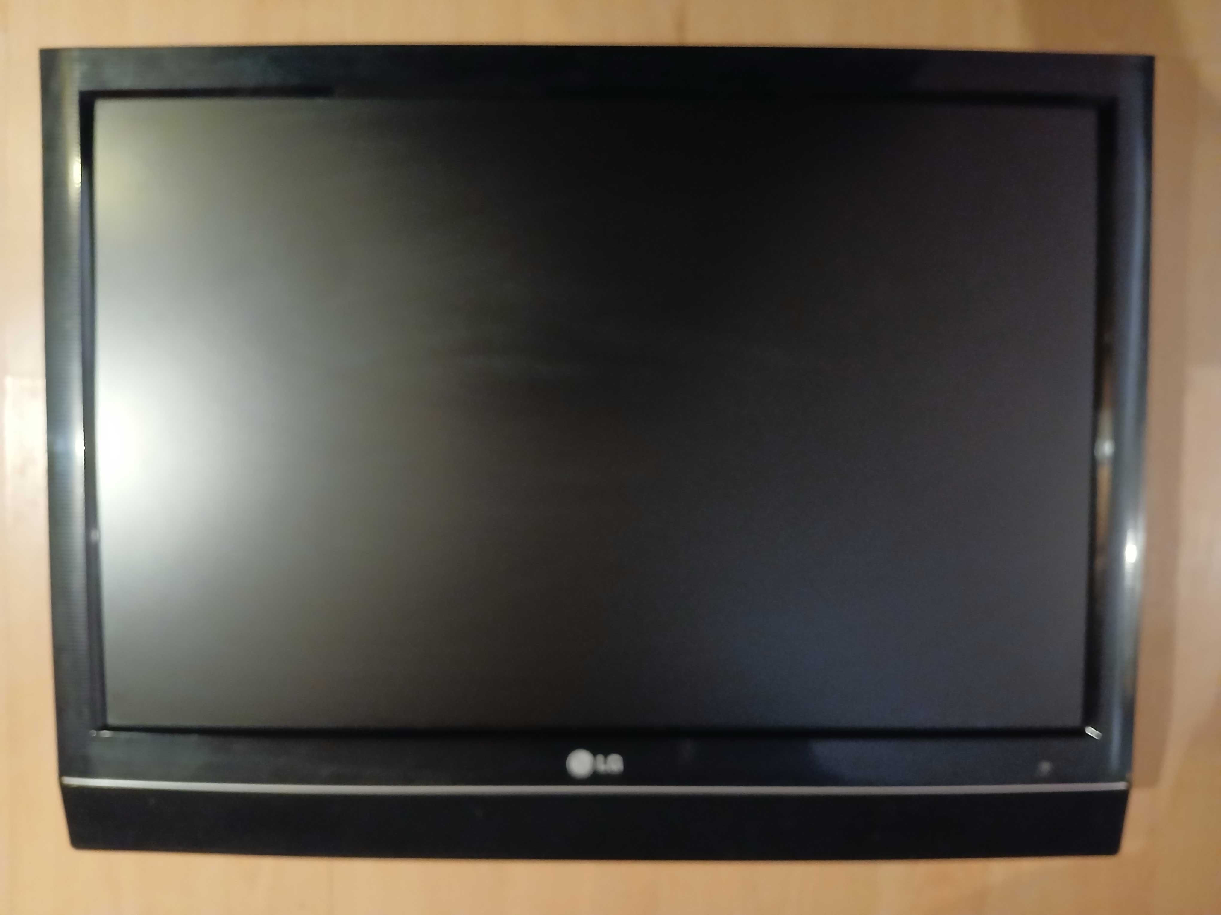 Telewizor LG 22LS4D